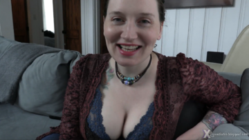 Bettie Bondage – My MILF Girlfriend