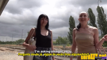 Ofereceu dinheiro na rua pra fuder as novinhas