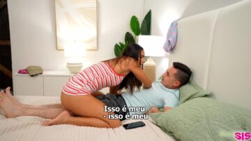 Briga por carregador termina em sexo – BrattySis-Cover