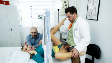 imgi_1_Meu-medico-me-engravidou-enquanto-meu-marido-segurava-minha-mao